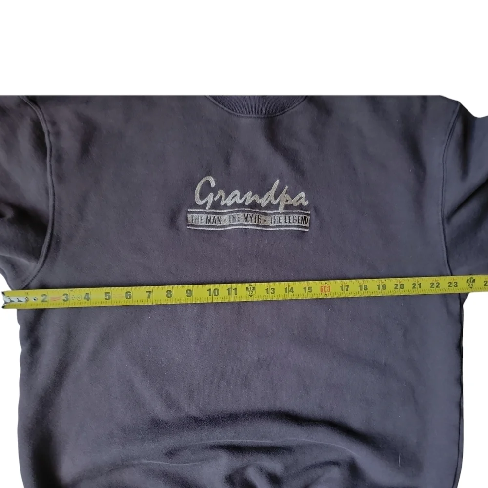 Grandpa Embroided Sweater Size XL - Picture 4 of 7